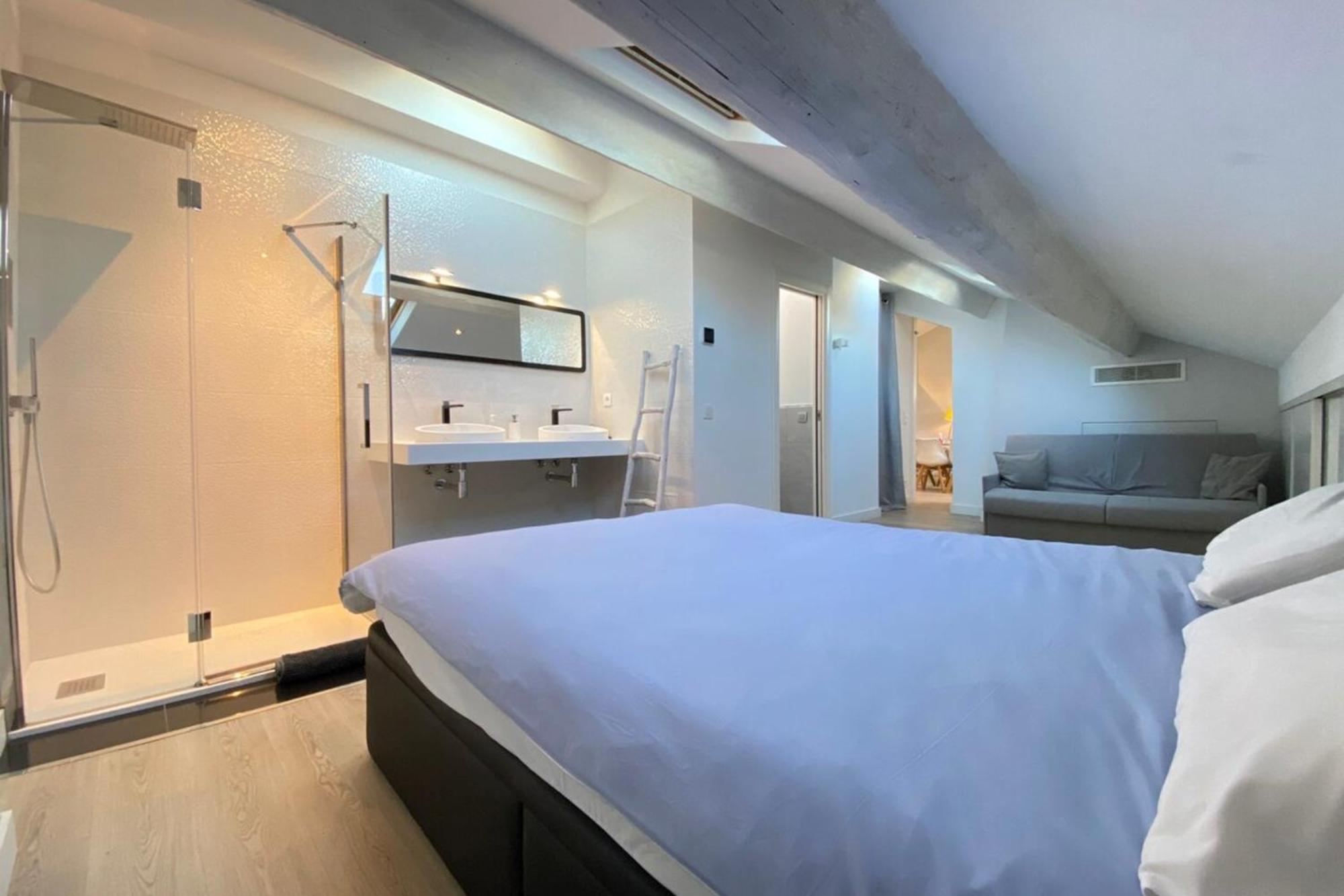Modern & Bright 4-Room Apartment In Cannes Banane Экстерьер фото